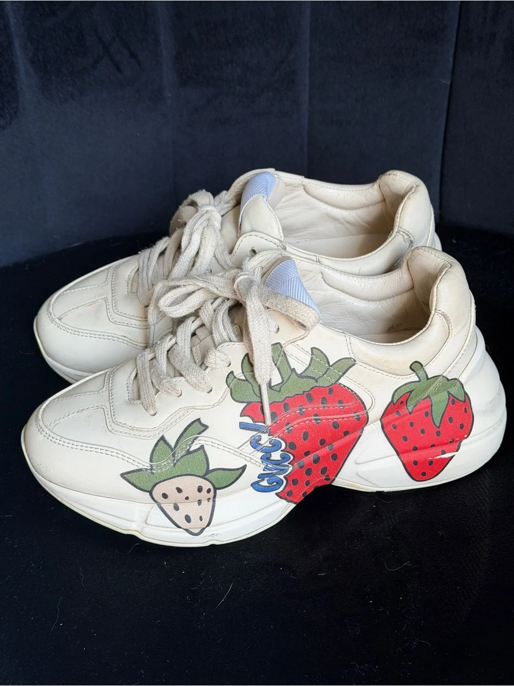 Gucci Cream Leather Platform Sneakers with Red Strawberry Print